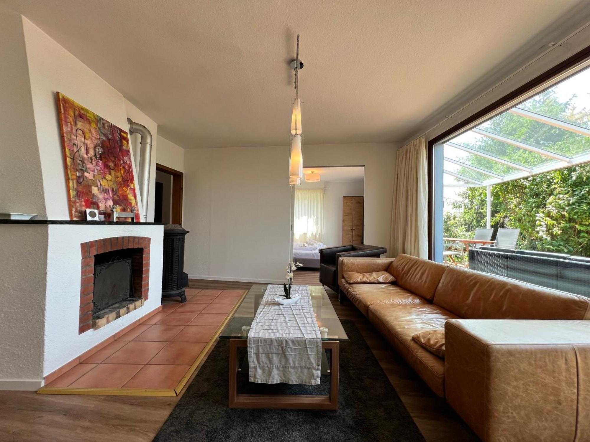 אוברלינגן Ferienhaus Wellnesshuette Mit Aussenwhirlpool Und Herrlichem See-Und Alpenblick מראה חיצוני תמונה